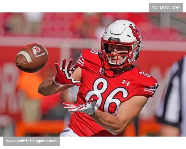 重量级新秀安德森对阵亨特，全胜战绩者正面交锋