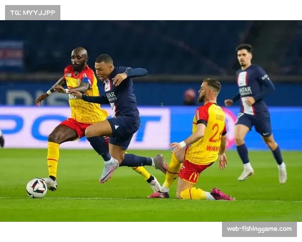 朗斯7名球员进球≥2球，火力分散冠绝法甲