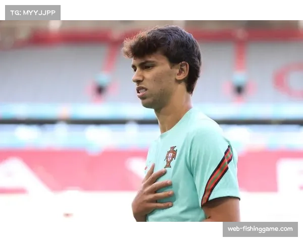 伤情更新：朗斯队内最佳射手伤势恢复良好，已参与有球训练